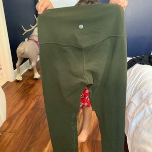 Lululemon HR Crop 23"